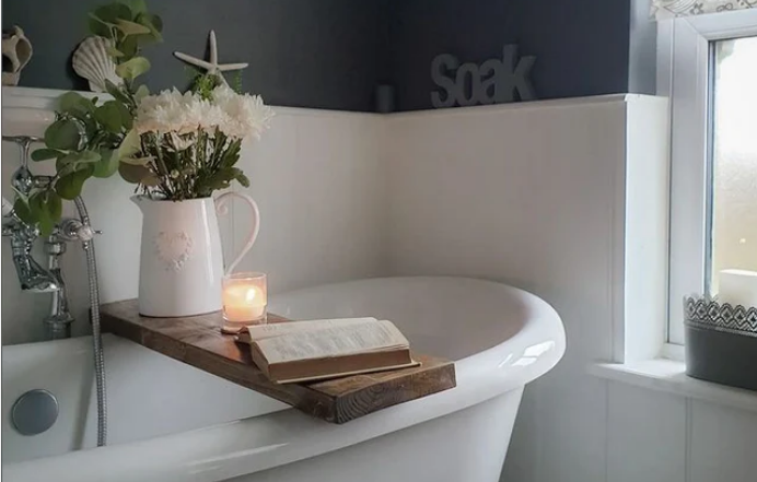 Guide to Choosing the Perfect Bath Caddy: The Comprehensive Bath Caddy Guide You Need