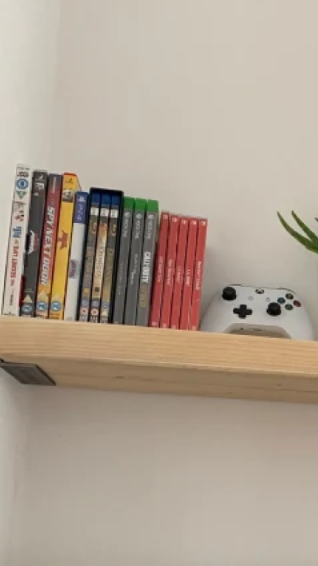 Rustic Alcove Shelf with Angle Brackets, W22cm x D3.4cm